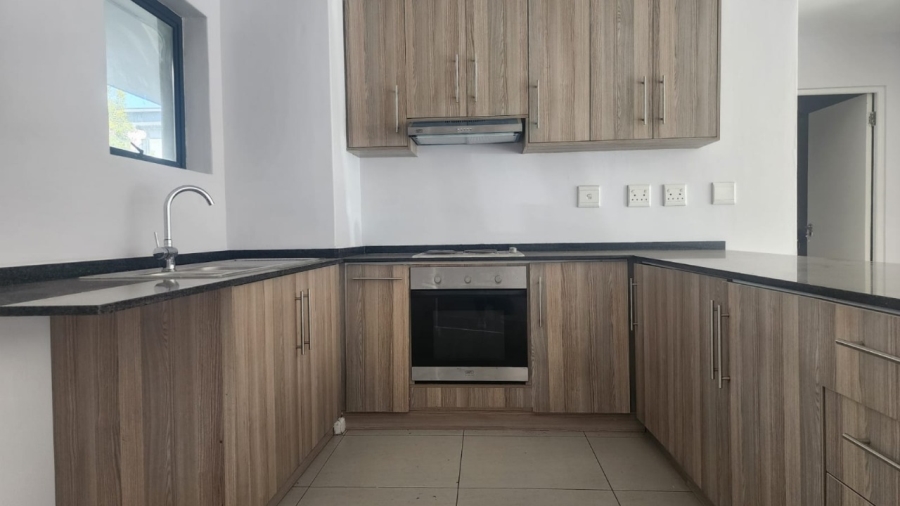 2 Bedroom Property for Sale in Parklands Western Cape
